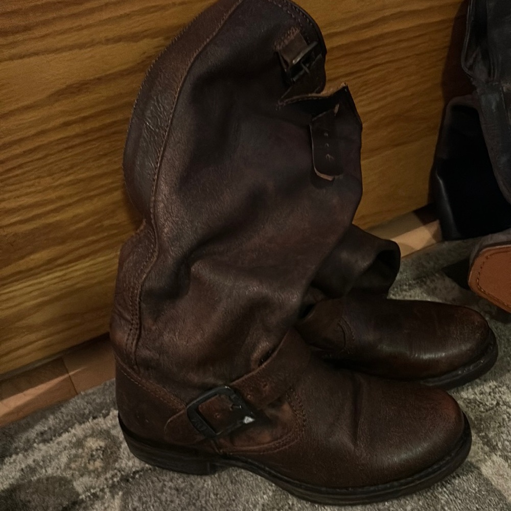 Frye Boots new 5 1/2 or small 6  I have too many shoes and boots 👢